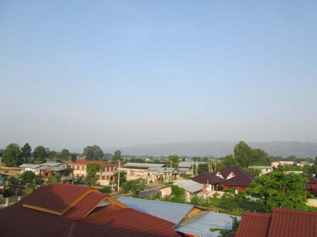 Inle Lotus Hotel Nyaung Shwe Zimmer foto